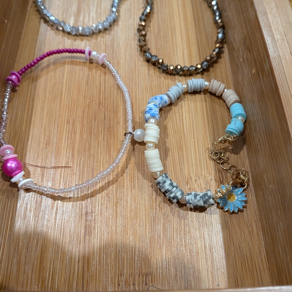 "Sally" Multi Color Strecthy With Natural Stones - Picture 8 of 10